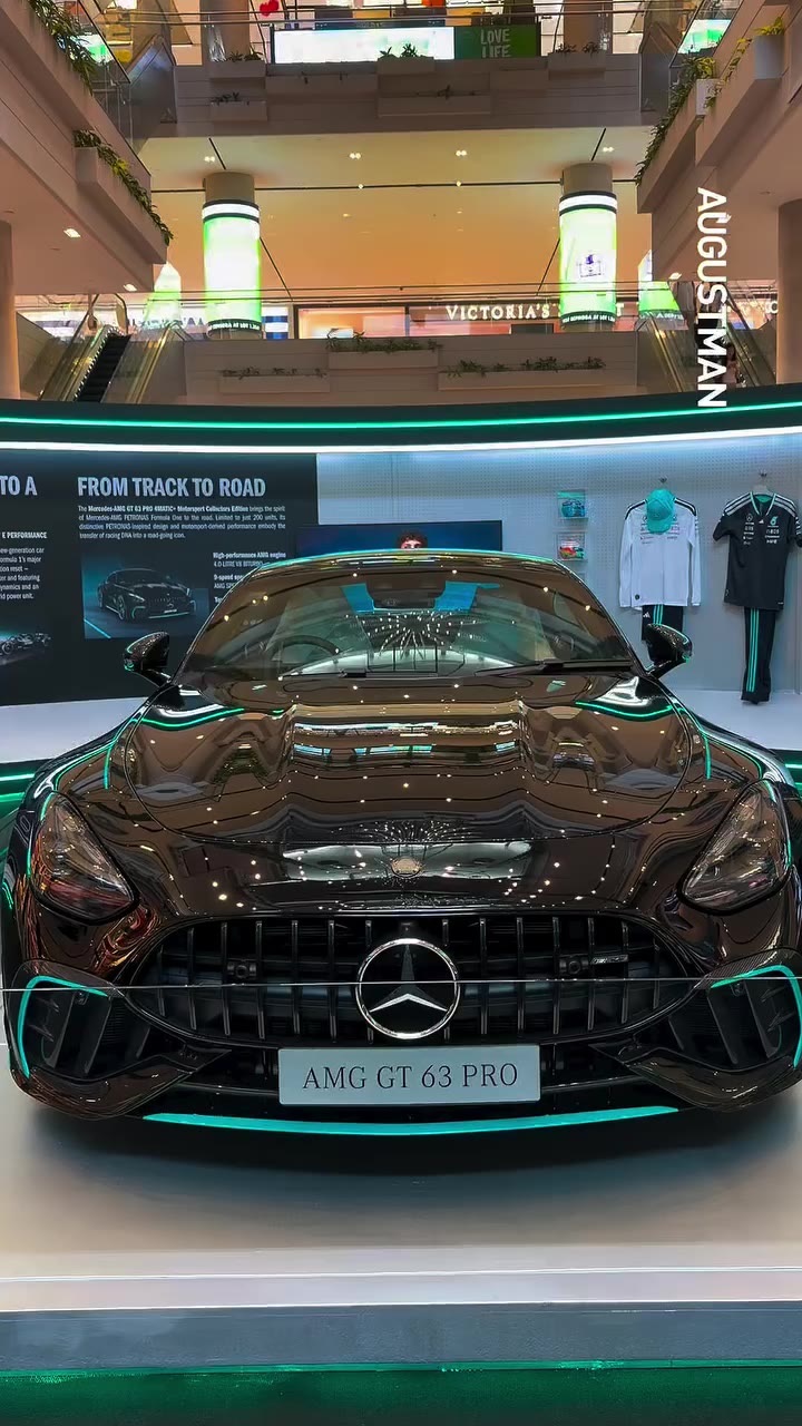 It’s officially F1 season in Malaysia 🏆🏎️ Heighten your adrenaline together…