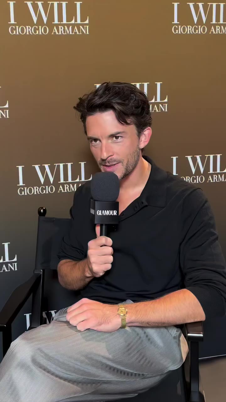 Was macht einen Duft zum perfekten Begleiter für den Abend? Jonathan Bailey…