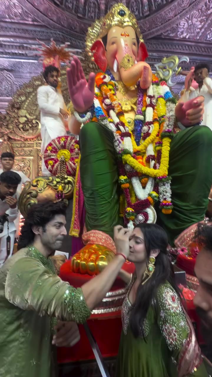Ganpati Bappa Morya🙏🏻❤️🧿 . kaisa laga #tummereho ka teaser?😍 …