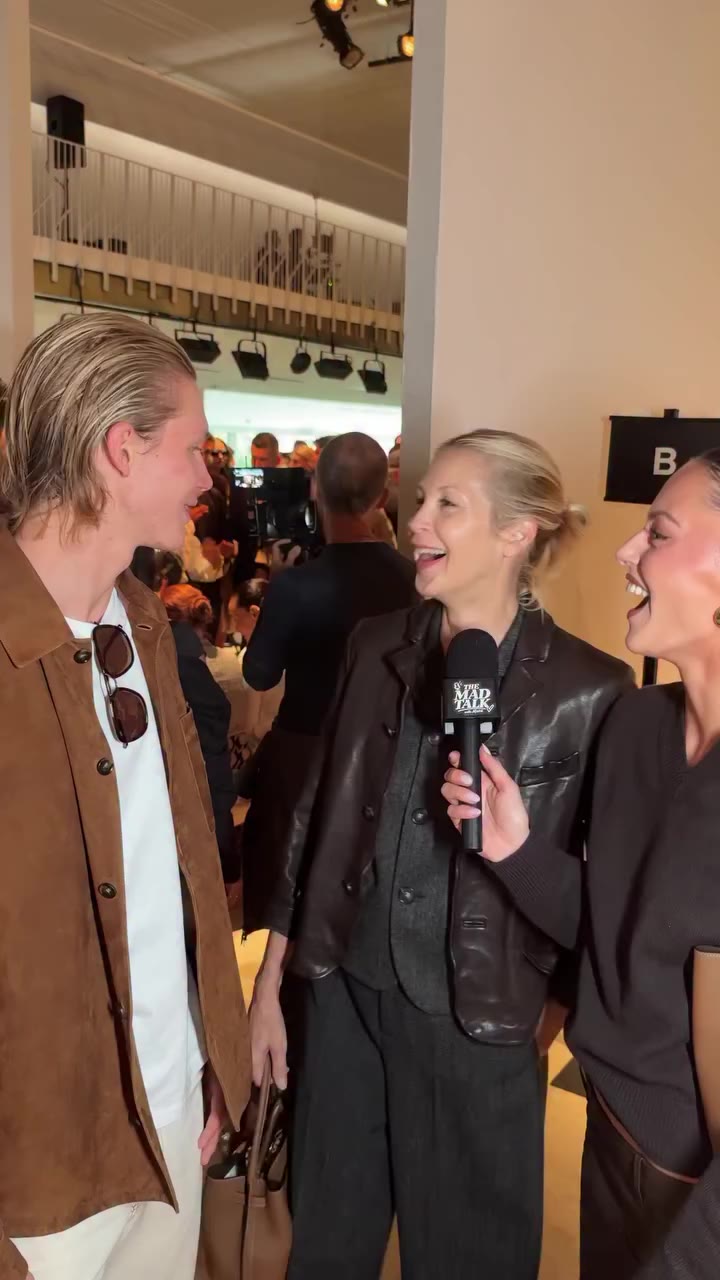 spotted at @tods SS27, bags in hand #kellyrutherford #lilyvanderwoodsen
