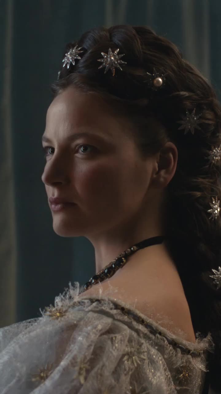 Das Ende einer Ära rückt näher! 👑💔⁣ ⁣ @netflixde hat den ersten Teaser und…