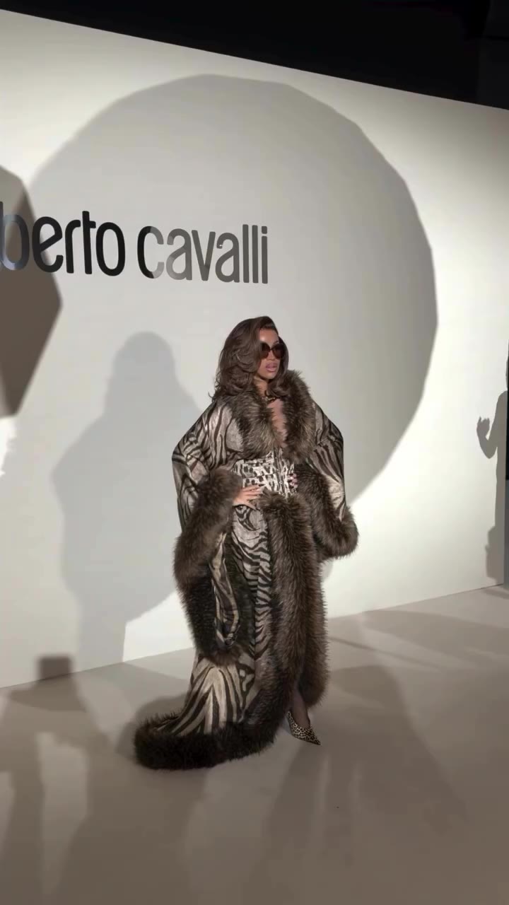 She is the moment! And @iamcardib made a wild entrance at the @roberto_cavalli…