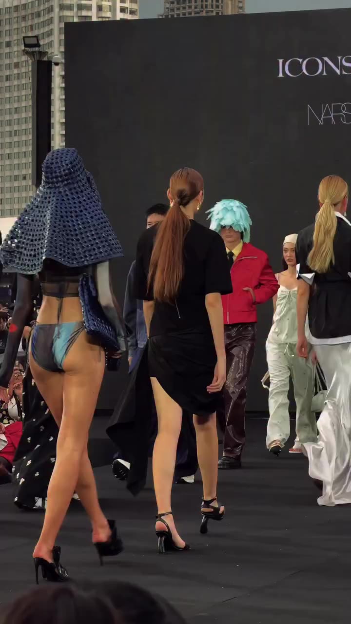 NARS x ELLE Fashion Week 2026 . #narsthailand #ELLEFashionWeek2026…