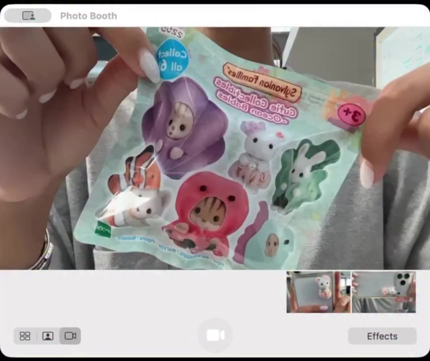 Had to document the unboxing of our exclusive Sylvanian Families blind bag cos…