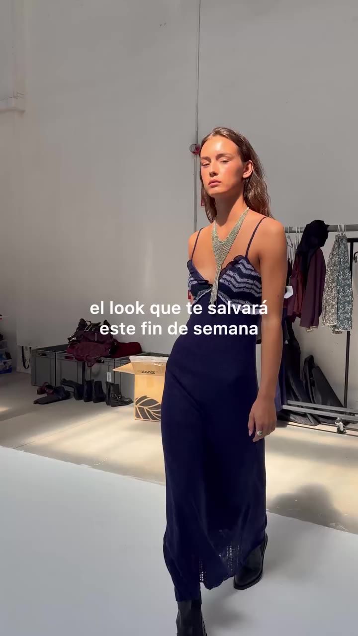 One look, two ways to wear it