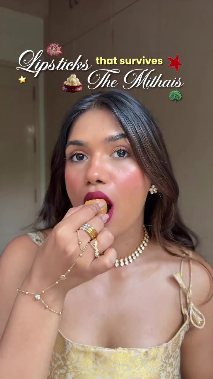 If you want to eat dherrrr sara khana and not worry about your lipstick then…