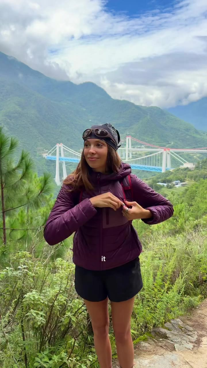 always a good day when you’re outside 🥾⛰️ No matter where I travel, I always…