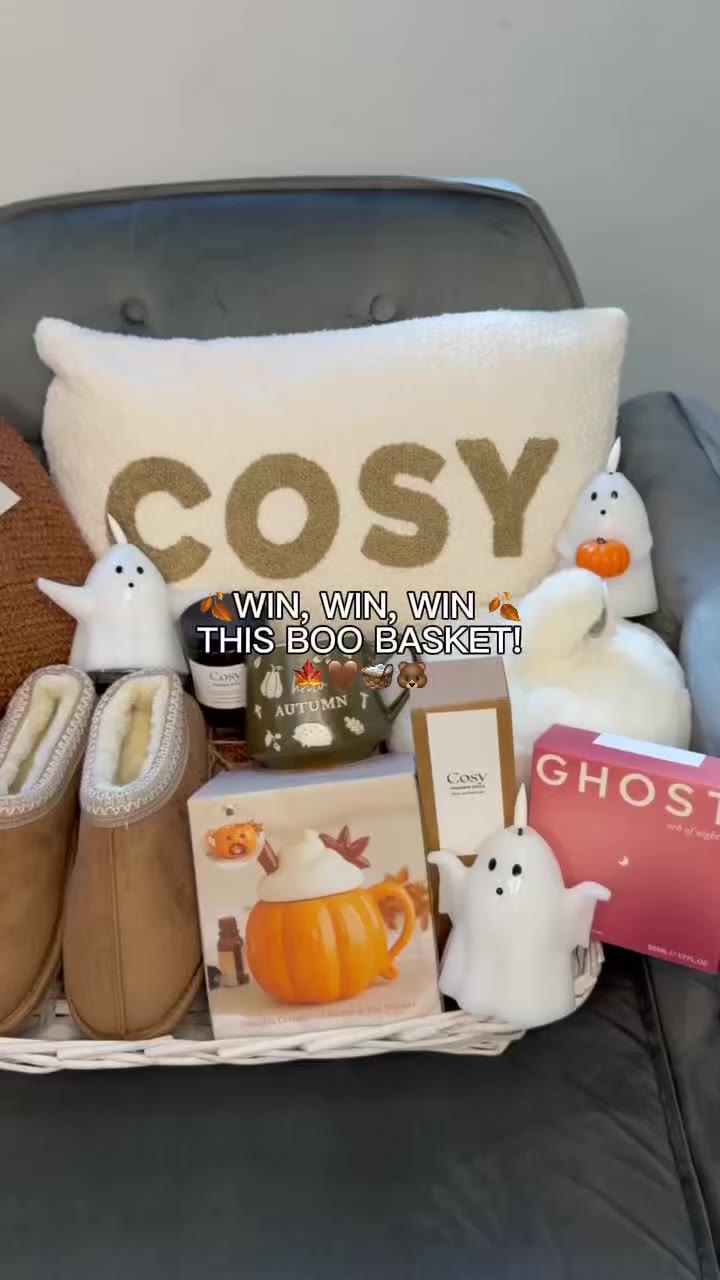 🤎 WIN, WIN, WIN 🤎 We’re giving you the chance to WIN this boo basket, worth…