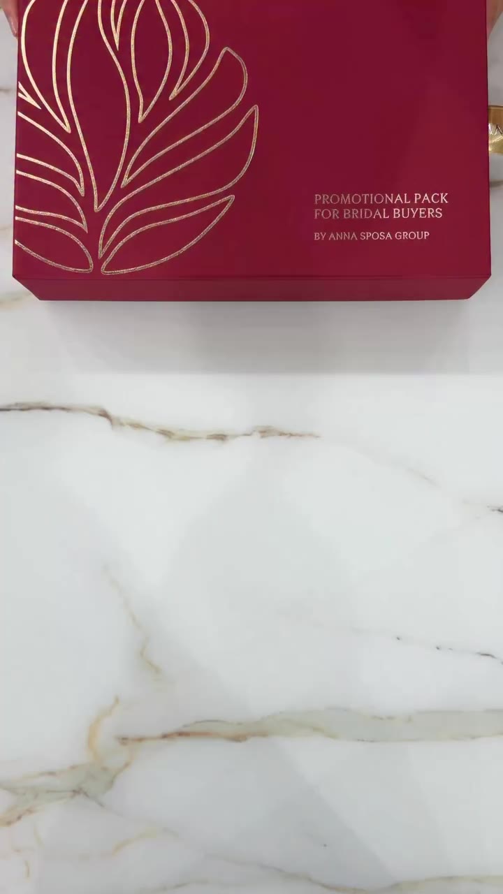 Packed with care and ready to make its way to our partners🤍✨