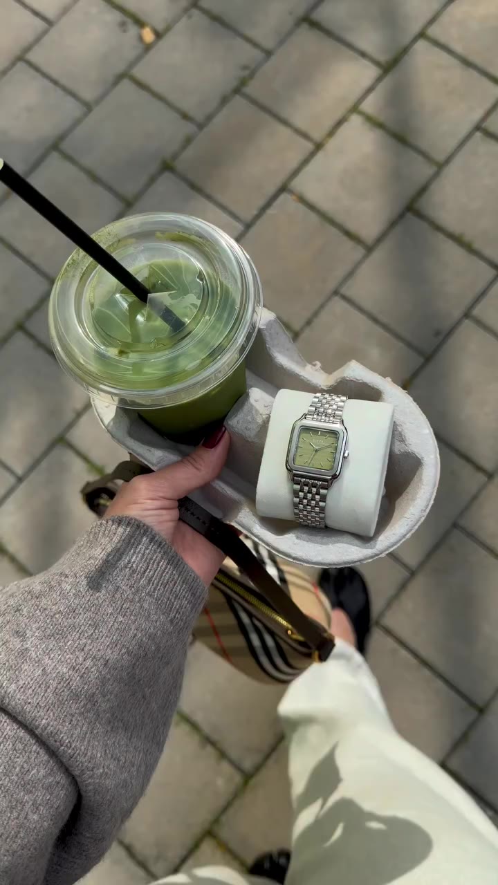 Matcha on your wrist? Yes, please.💅