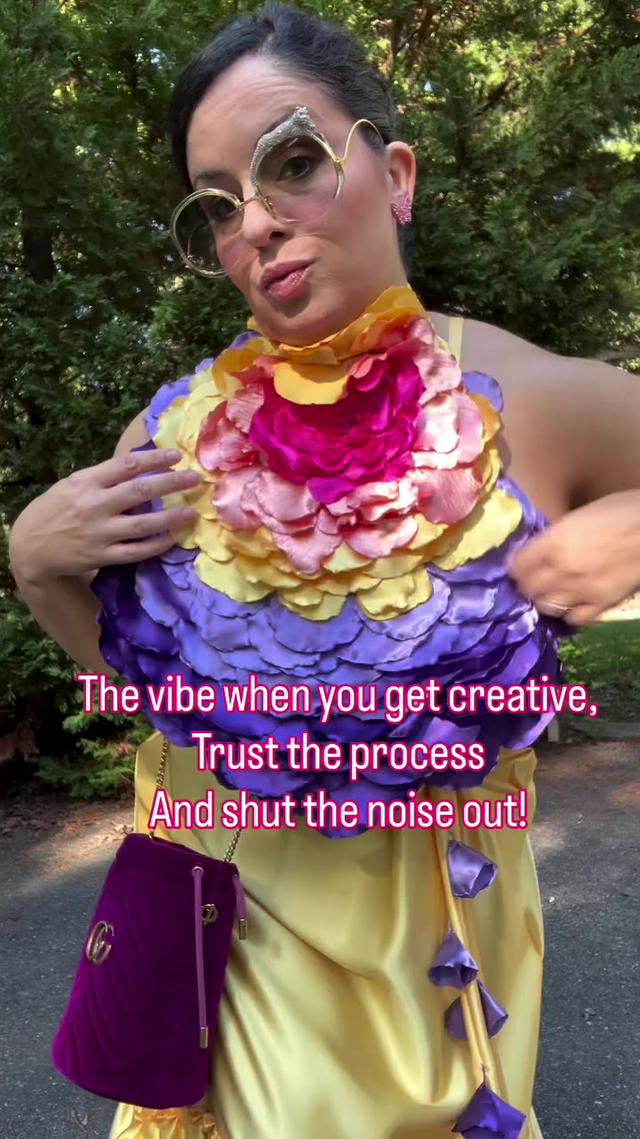 The vibe when you get creative, shut the noise out and do the damn thang!! Be…