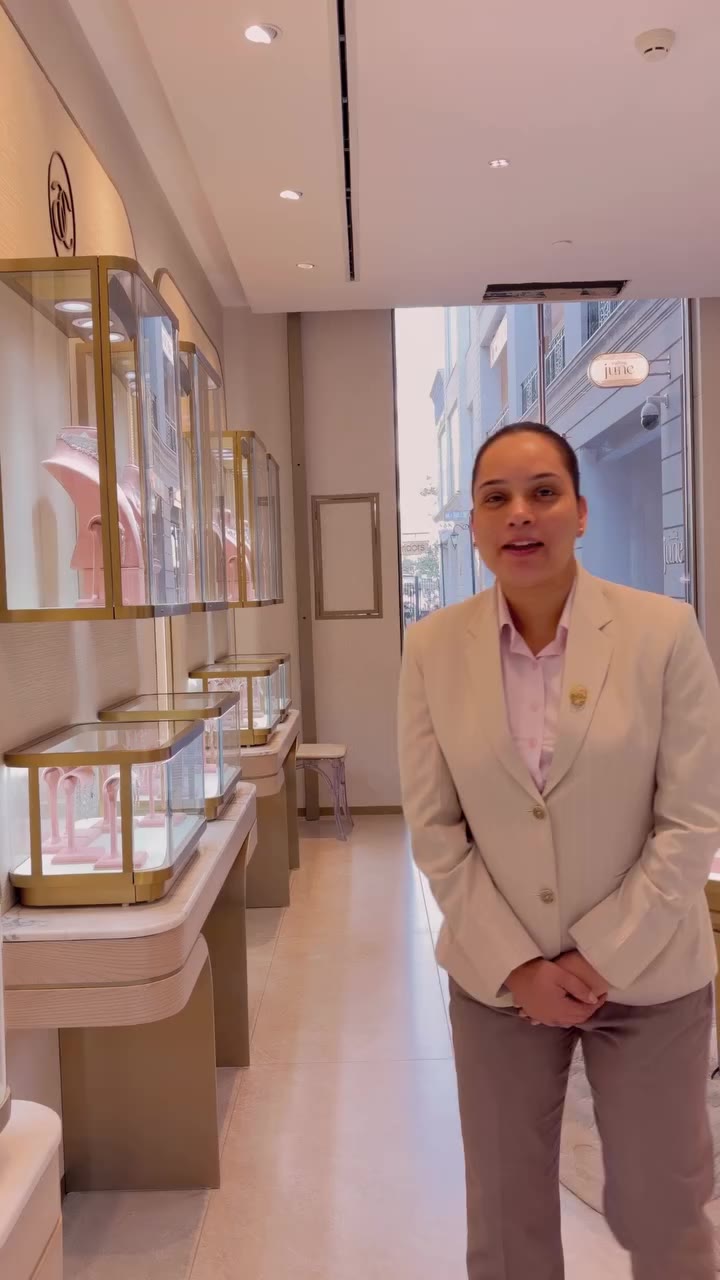 There is something special in hearing a designer tell the story of her own…