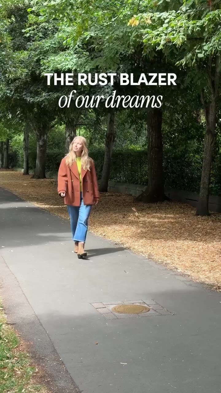Strutting through autumn like… 🍂✨ Layer up and step into the season with…