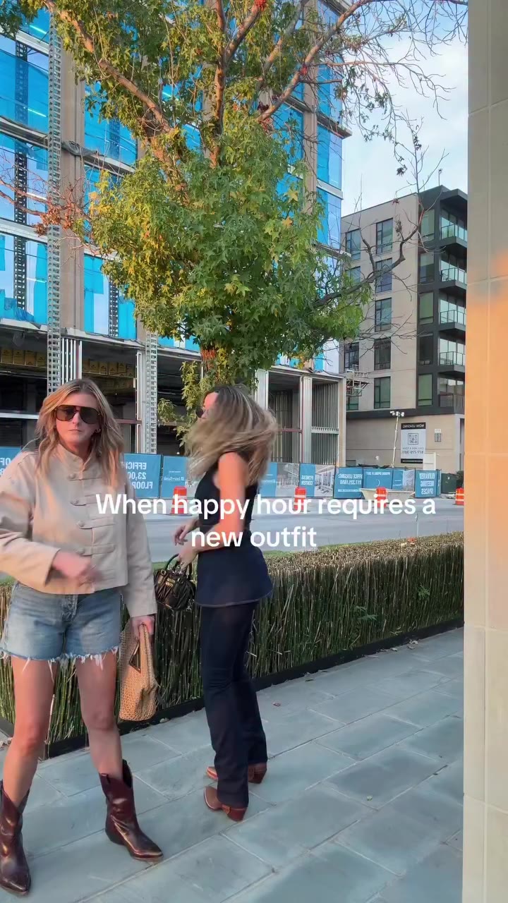 Plan a night and get a new outfit… you know you want too 👯‍♀️…