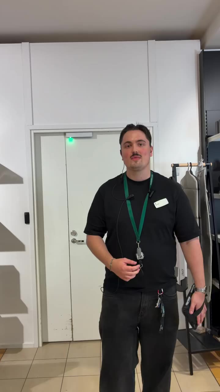 Oletko koskaan miettinyt, miten me valmistaudutaan Hulluille Päiville? 👀…