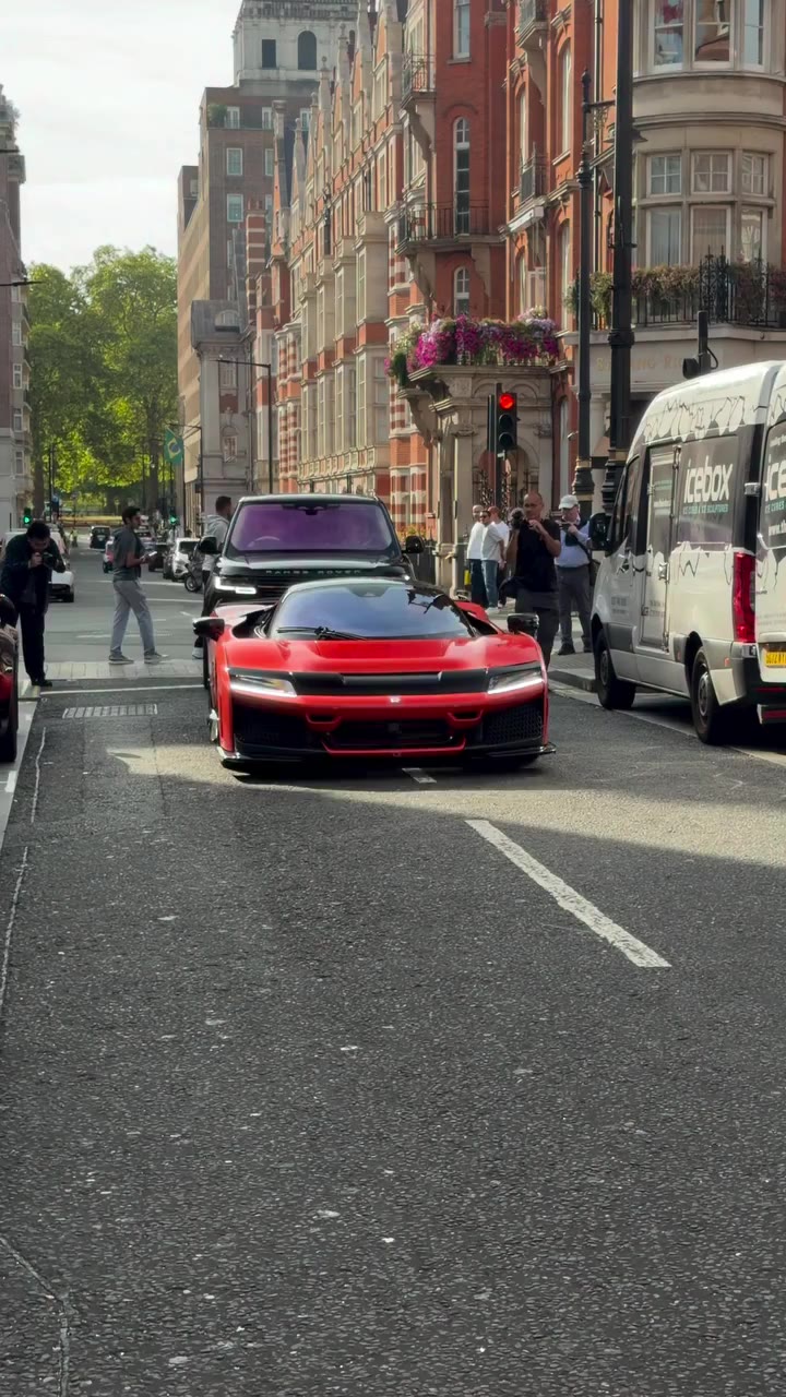 New Tailormade Ferrari F80 out in London painted in Lucky Orange a very bold…