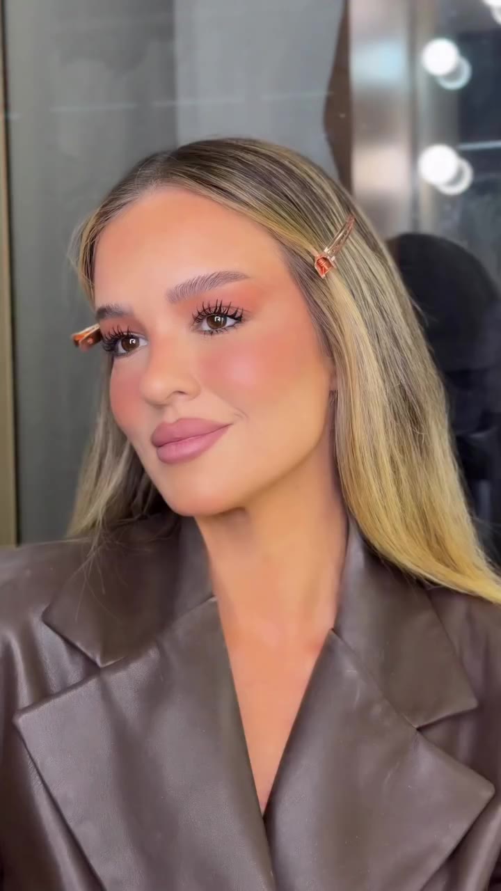 “Latte SUMMER makeup” aquela maquiagem com efeito queimadinho de sol lindooo!…
