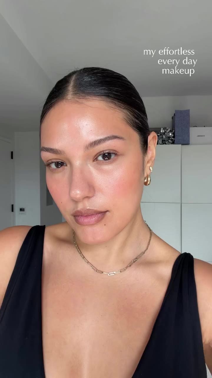 🩵 @elfcosmetics halo glow shade 3 @natashadenona concealer N9 @nyxcosmetics…