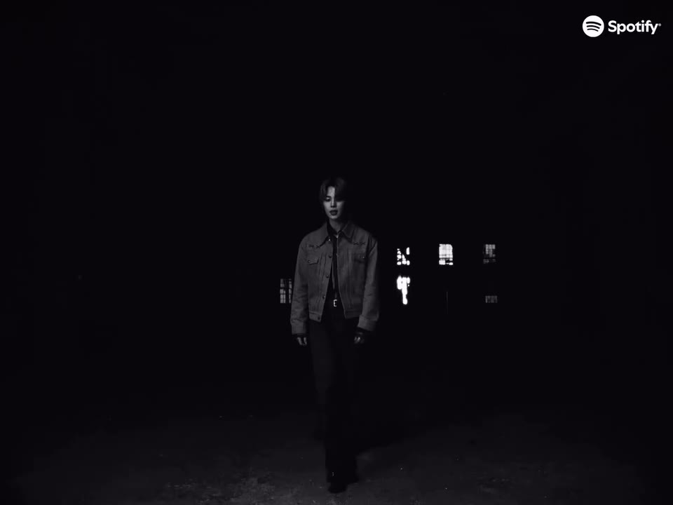 #BTS #방탄소년단 의 ‘Merry Go Round‘ 오피셜 뮤직비디오가 공개됐습니다. 새로운 방탄소년단의 모습을 지금 영상을 통해…