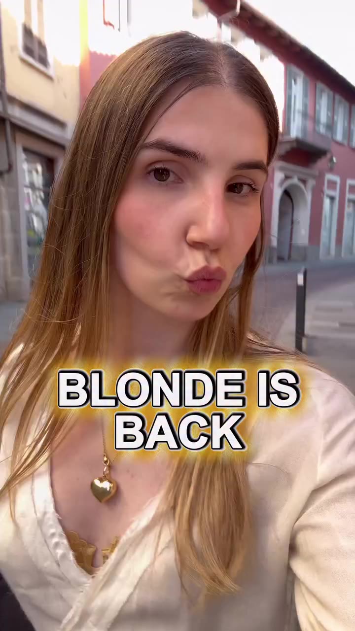 So happy to be blonde again. 🤍 #blondeagain #hair #haircut #blondelife…