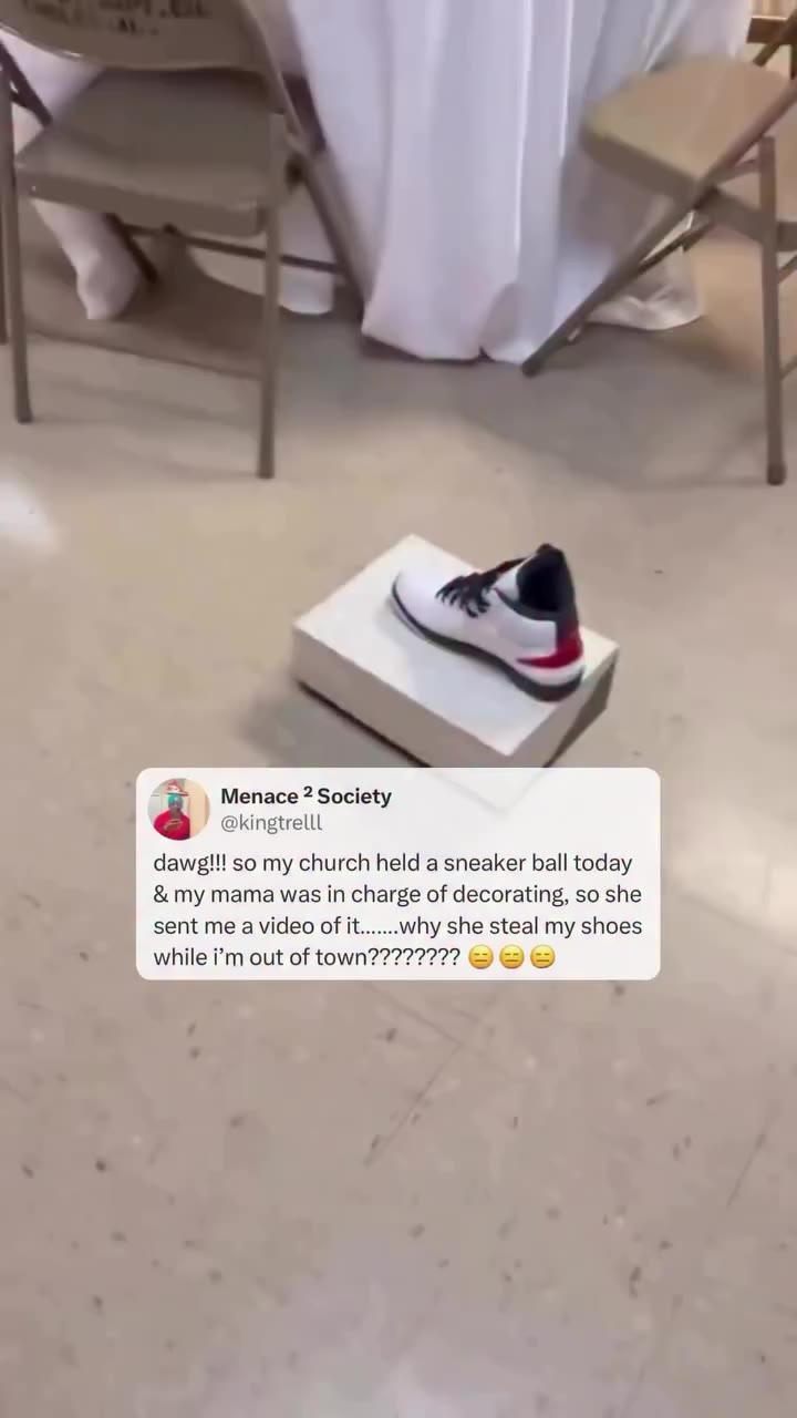 Nah moms done crossed the line 😭 (via @kingtrelll)