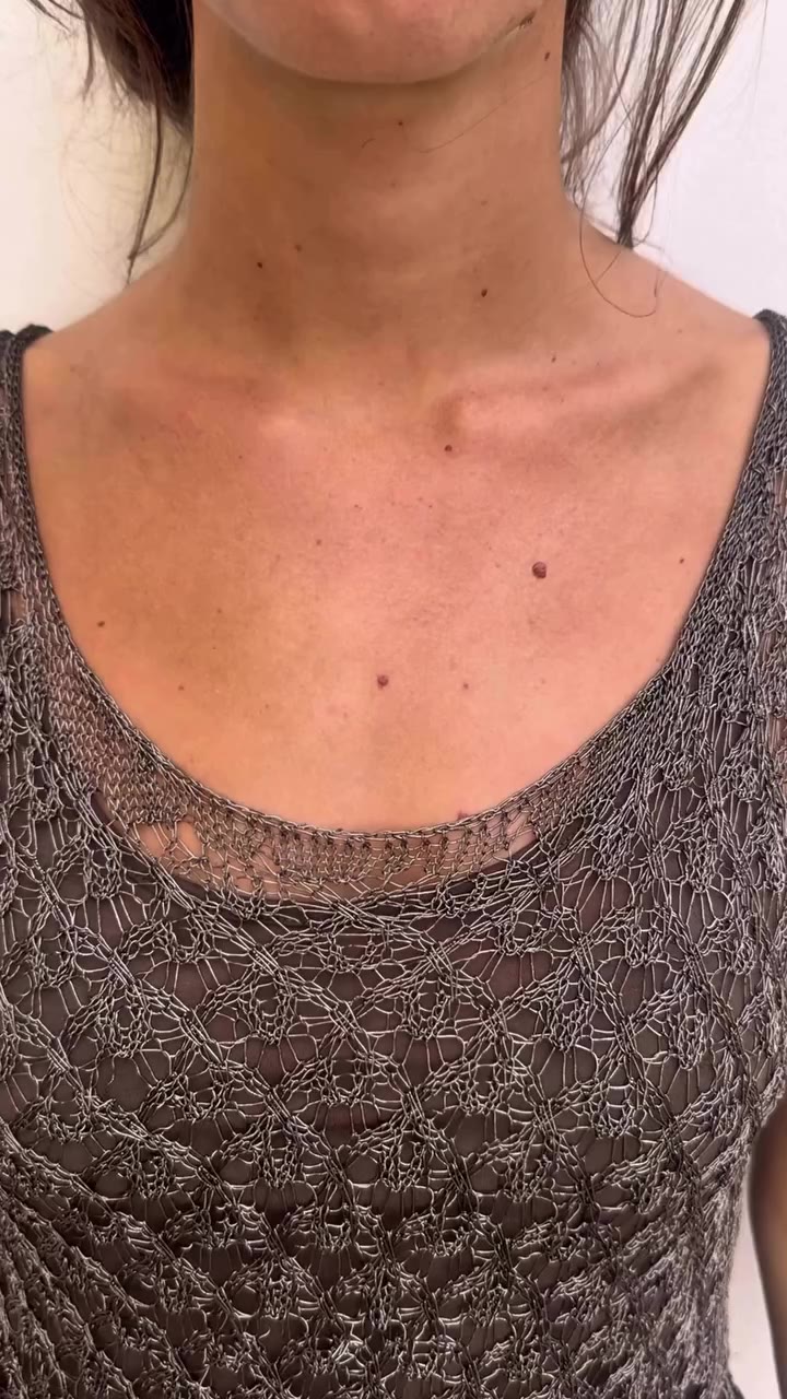 If the drop short necklaces where to be a sound this would be it 🫧…