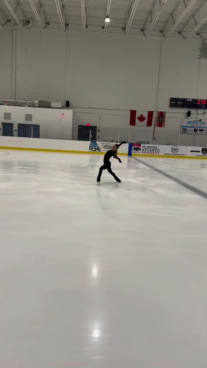 SPARKLE THAT STICKS THE LANDING. ⛸️💎✨ @laraanunz takes her glam to the ice…