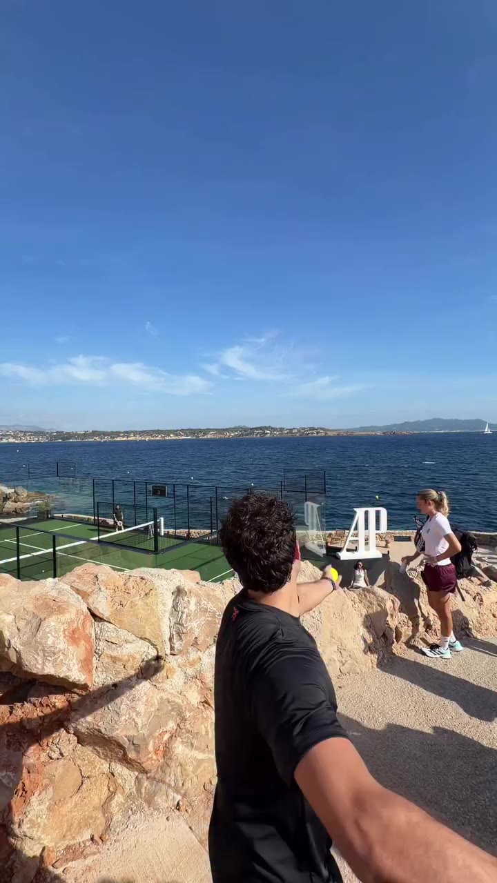 Wait for it… 🎻😮‍💨 Agustín @tapia makes the impossible possible while…
