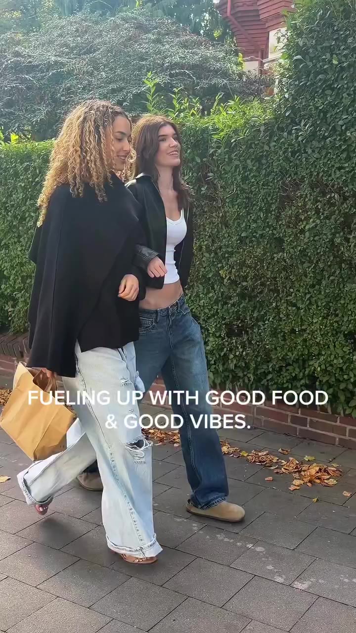 A little break and a lot of good vibes with @f_s_k_r_ ✨