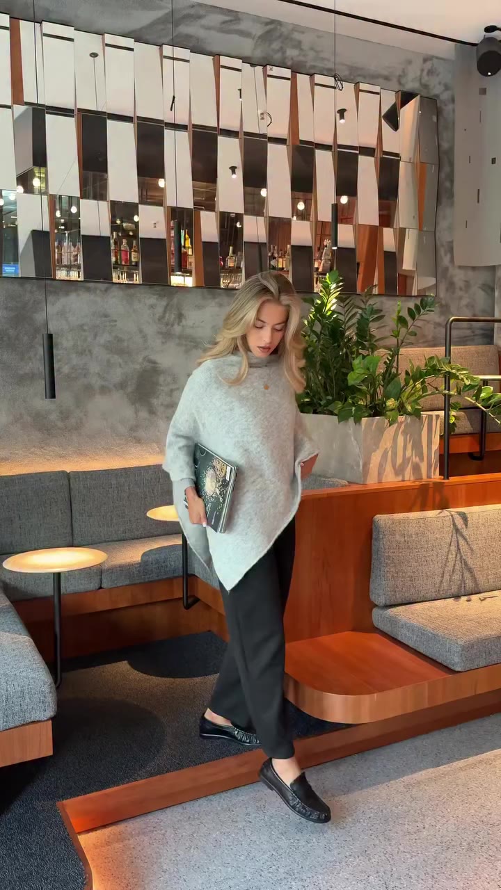 the perfect poncho for friday 📠👀 #sassyclassy