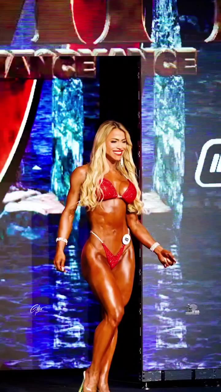 TODAY, THE CHAMPION RETURNS TO THE STAGE! 👑⭕️🔥 The waiting is over. The work…