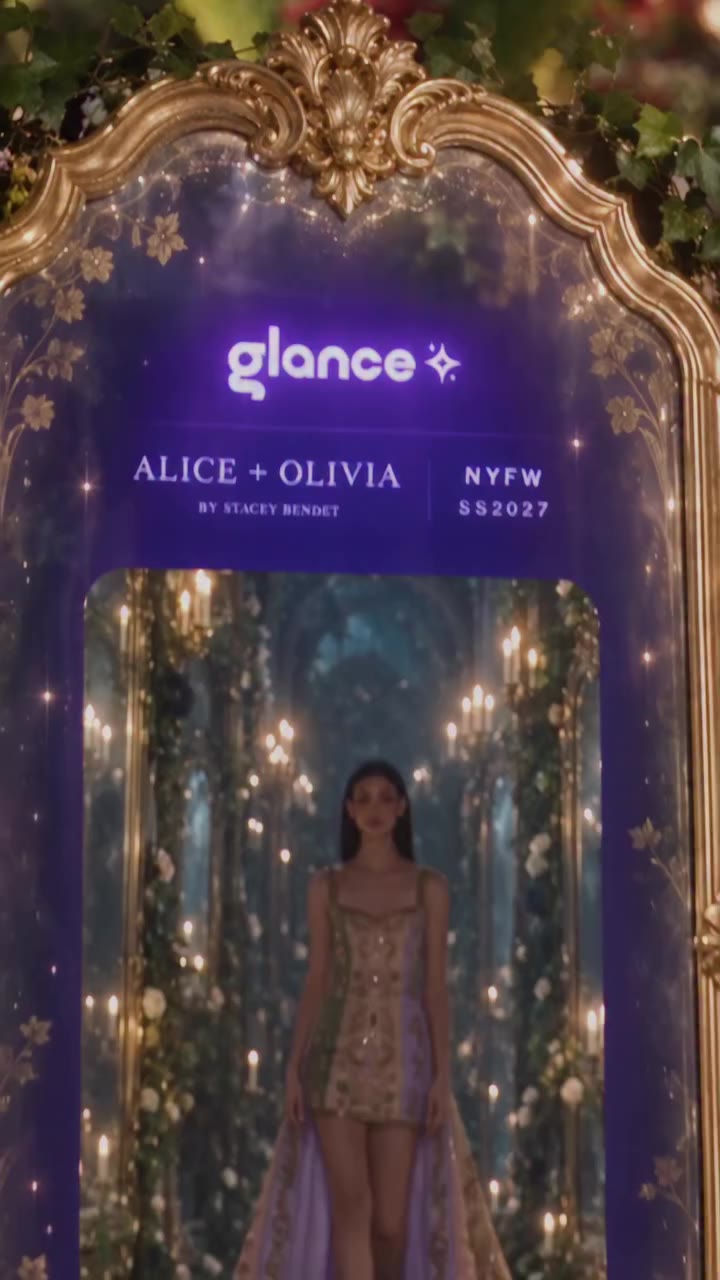 Your magic mirror in real life! We partnered with @glanceinspires on our SS27…