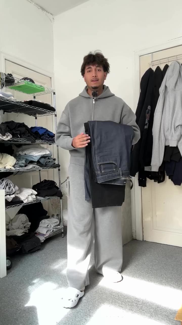 Un pantalon qui coupe parfaitement ? Les jeans barrel de chez @celio_benormal