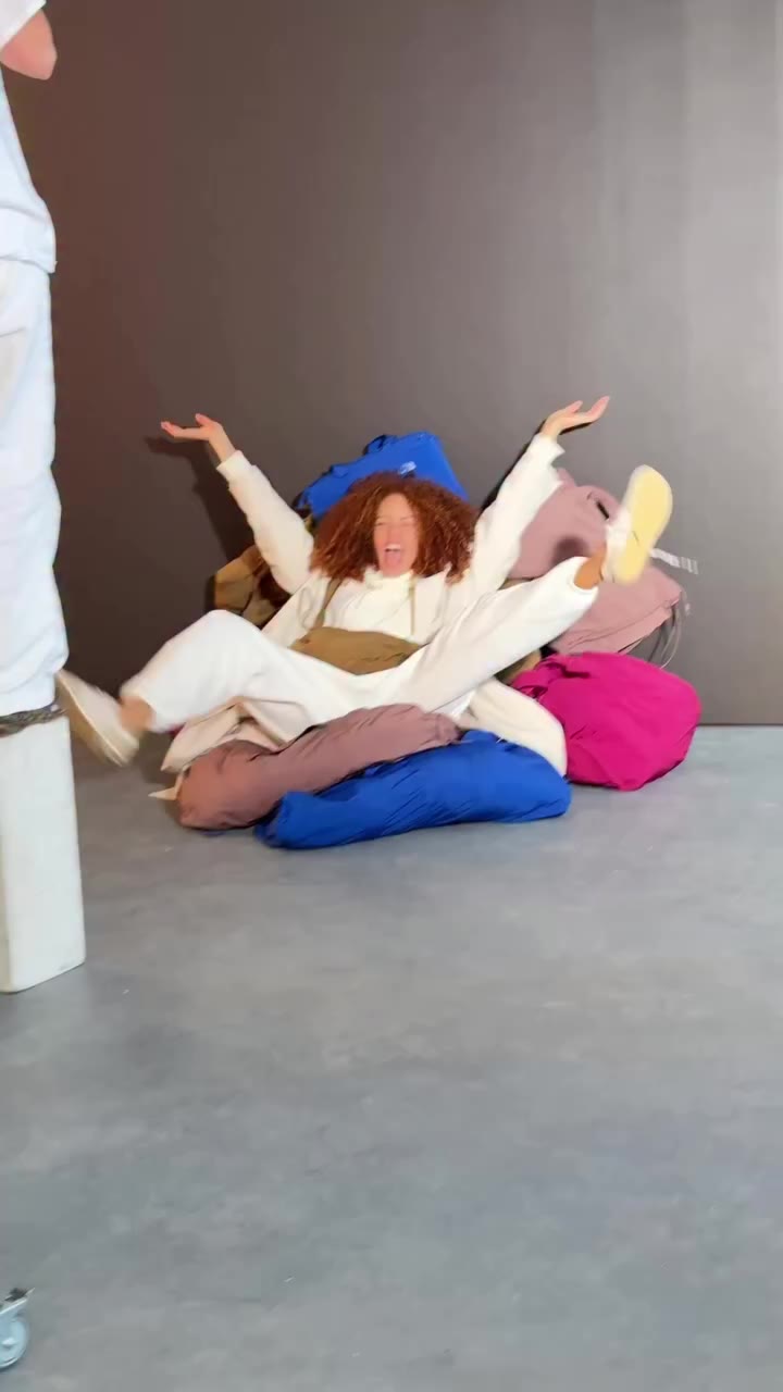 Meet us on set for Super Soft☁️ #dagnedover #supersoft