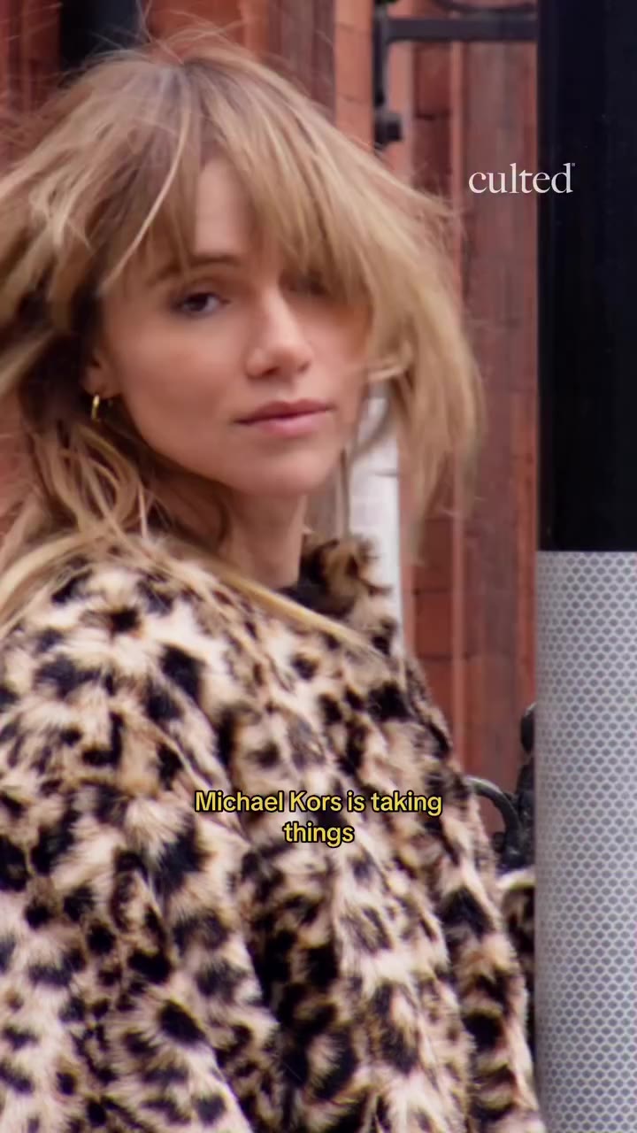 @michaelkors is back with @sukiwaterhouse returning to the Michael Kors family…