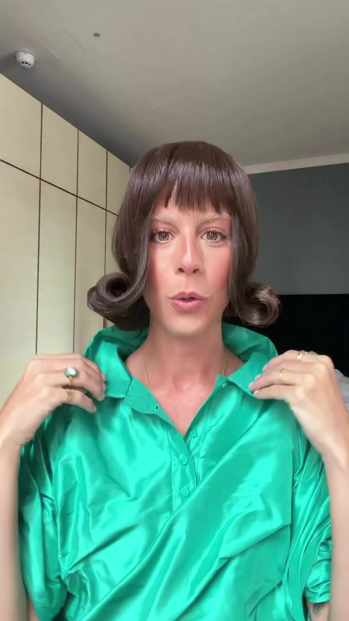 is it ok to follow our intrusive thoughts sometimes? @moschino hair…
