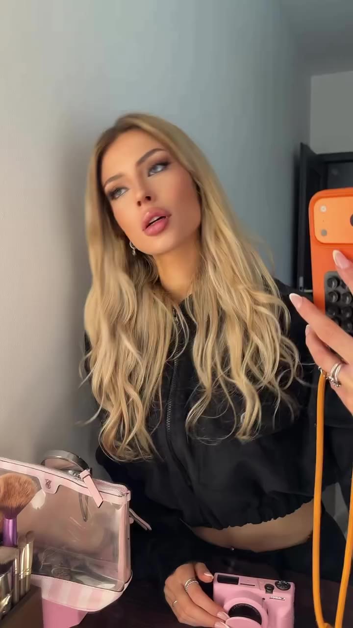 Look by @oliwkapolinska