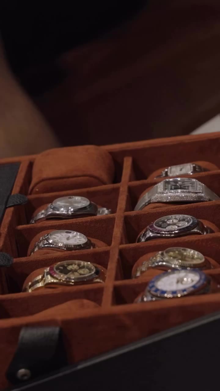 ✨ No es solo comprar, es vivir la experiencia Luxzen. 💎⌚️ Piezas únicas y…