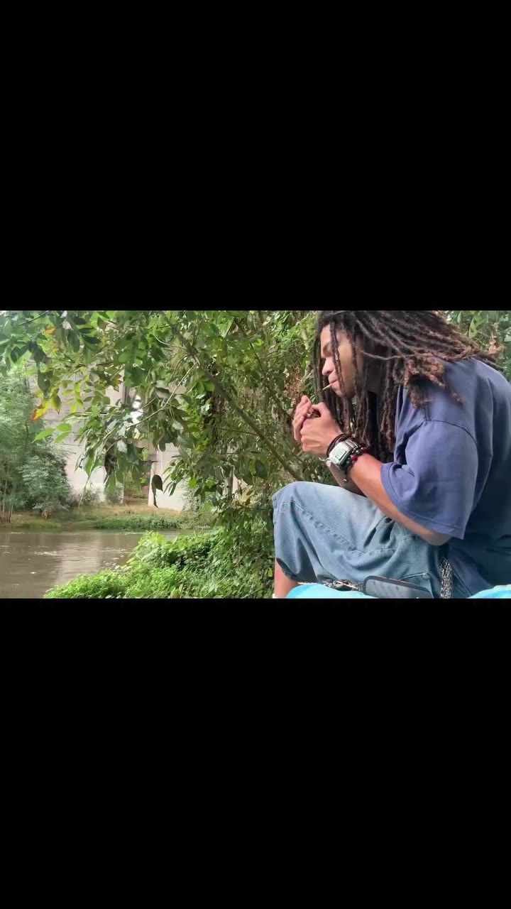 Solo side quests 🍃⛰️ #sidequest #nature #locs #reels
