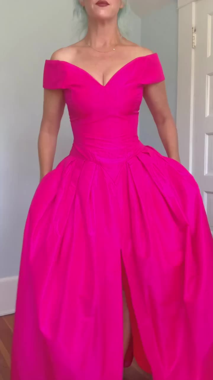And SOLD before I could properly list! Now, if I was to ever get married, this…