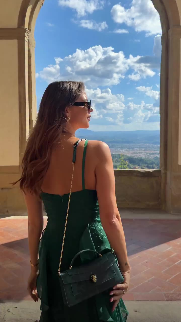 A love letter to Tuscany, written from @belmondvillasanmichele 🤍…