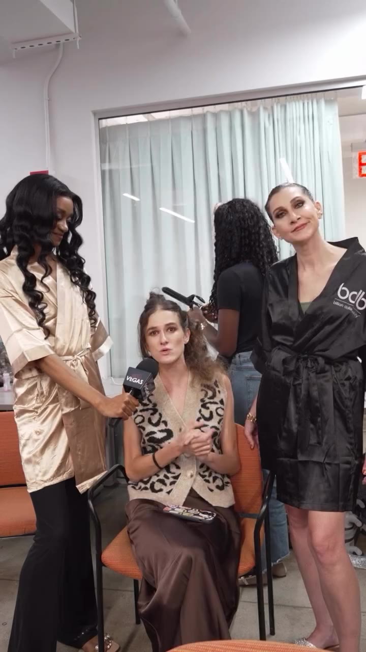 Backstage at the @drisha_closet fashion show, we have cycle 19 ANTM Victoria…