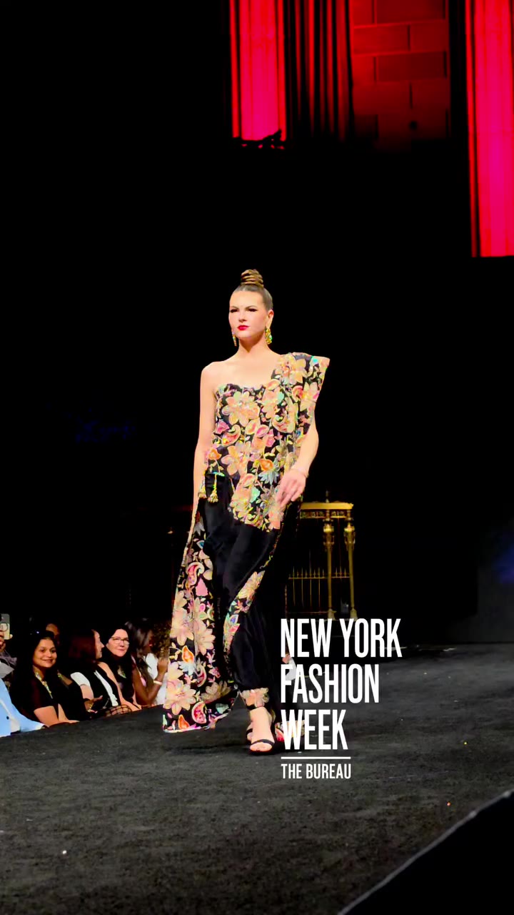 New York Fashion Week SS27 Ipsy Style @asking_alix13 walking @shopipsystyle at…