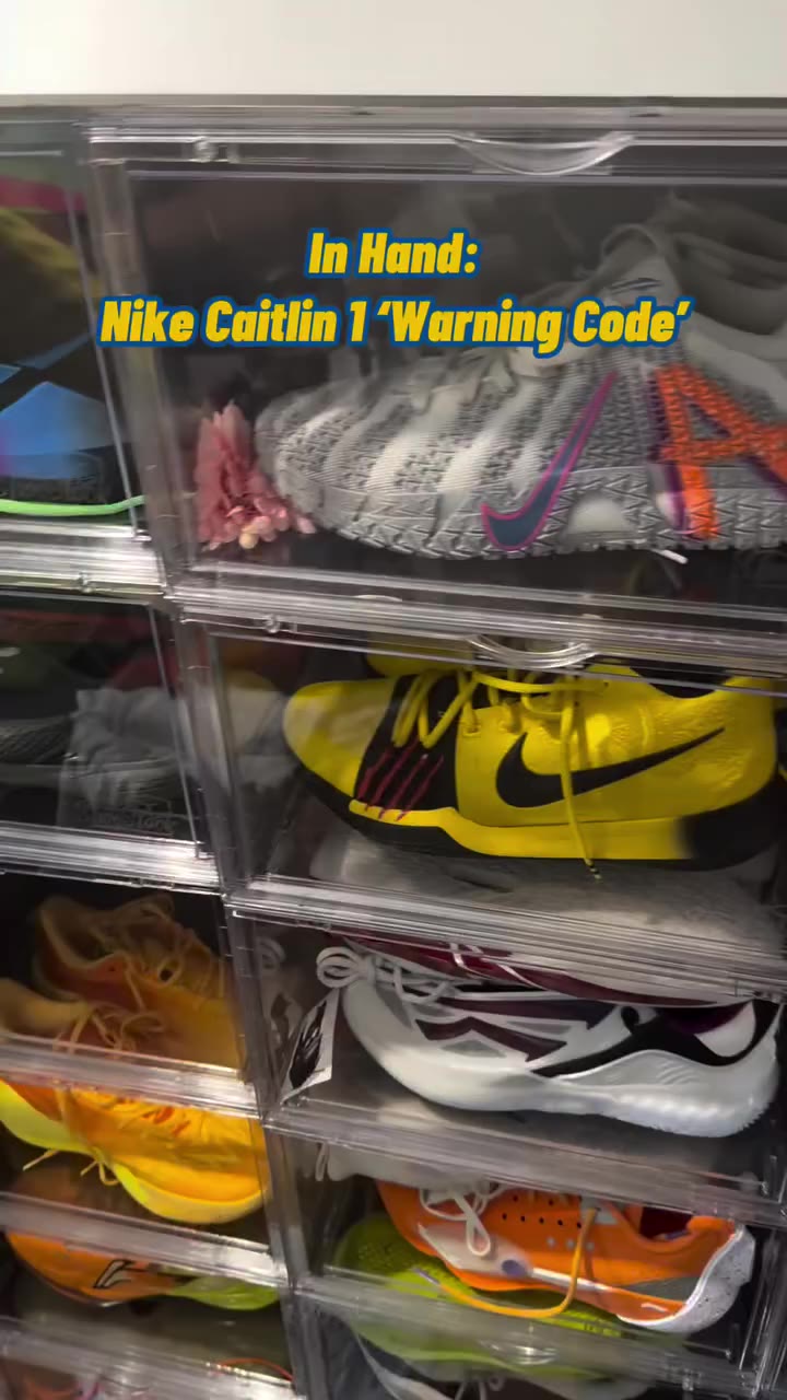 Here’s an in hand look at the Nike Caitlin 1 ‘Warning Code’. 🏀👟