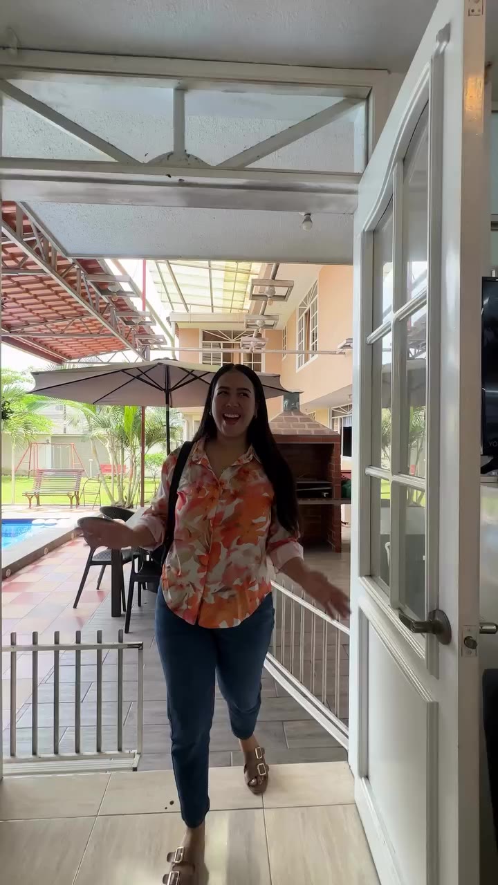 Mi hermosa y dulce novia Valeria 🤍SU PRIMERA PRUEBA Lágrimas de felicidad en…