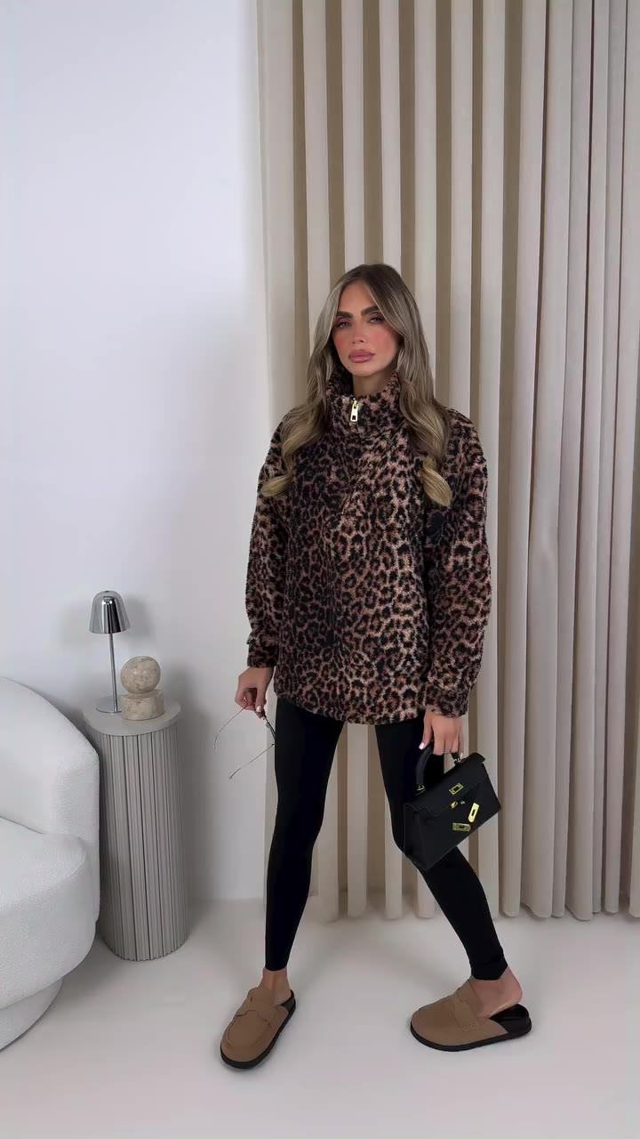 Entering Cosy season with the new leopard fleece 🤎🍂 Shop all styles now with…