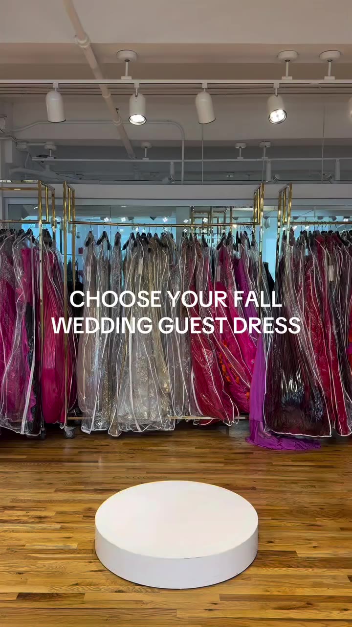 When it comes to that #FALL wedding coming up, #JOVANI has got you covered…