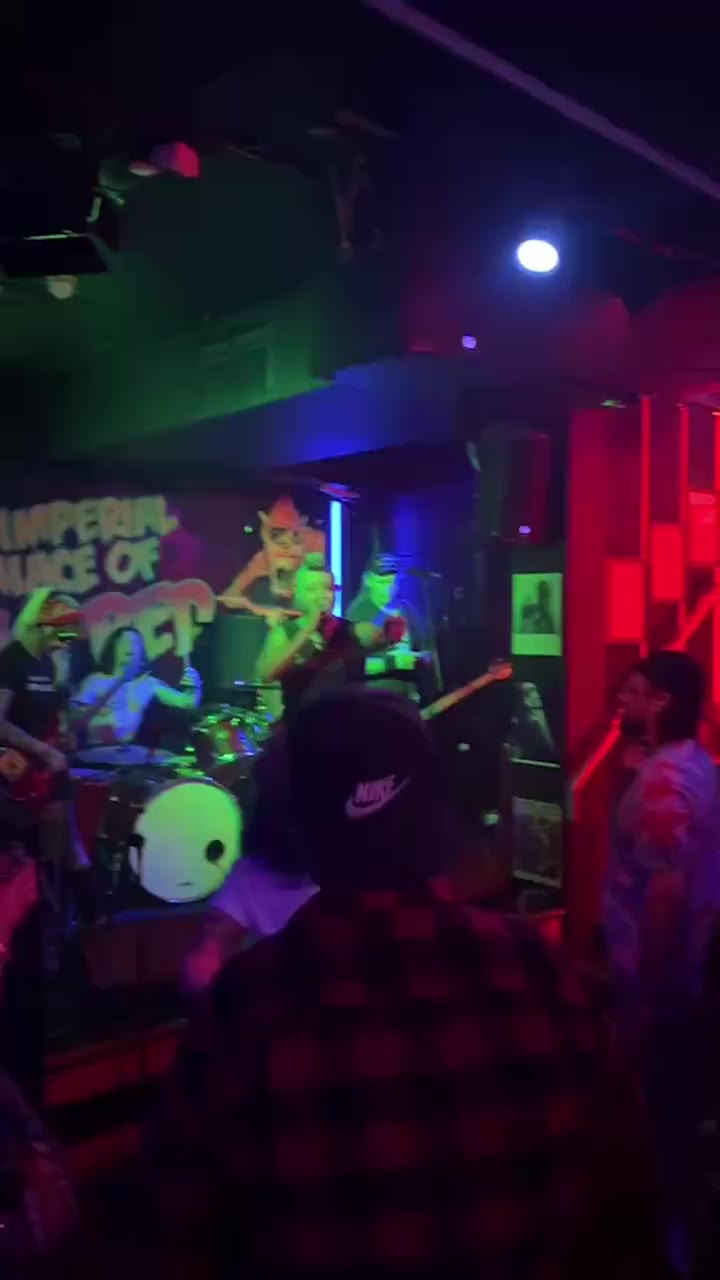 @shitstirrersband @theimperialpalaceof.bigred