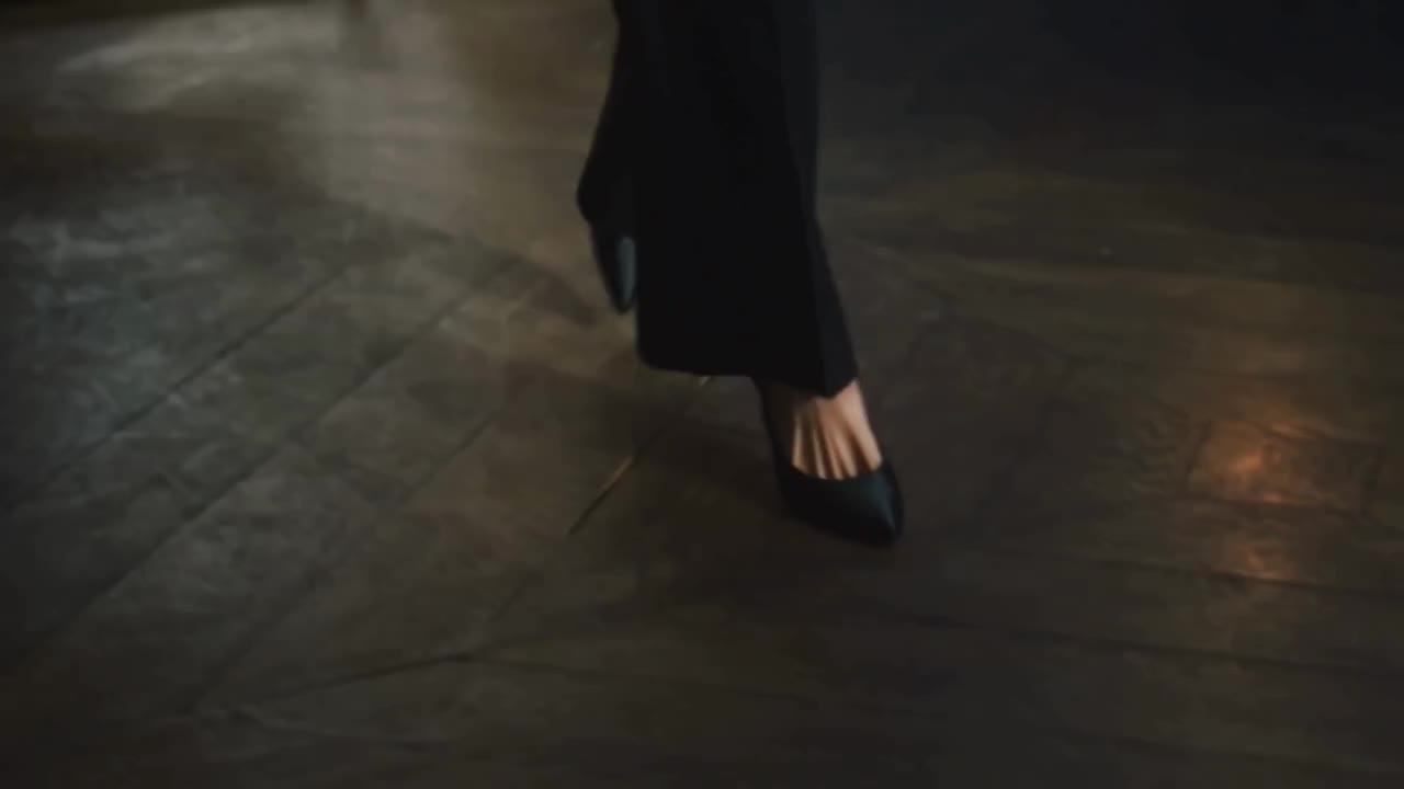Rule the Room​ Some spaces feel silent – until you arrive.​ In a room of…