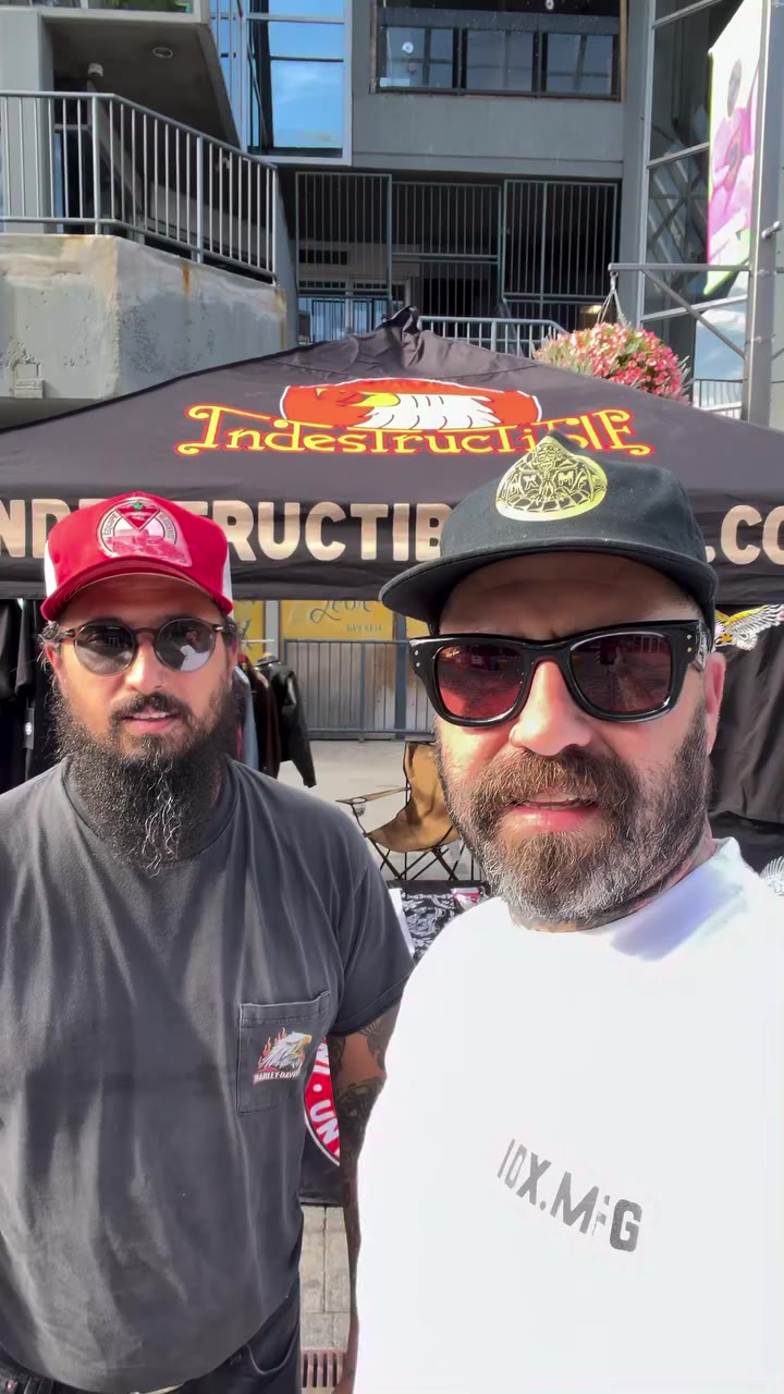 @markstorey1983 and @nick.pilon_ are set up at @punkrockfleamarketlondon today…